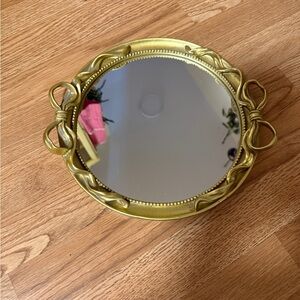 🎀 Gold Bow Mirror Tray